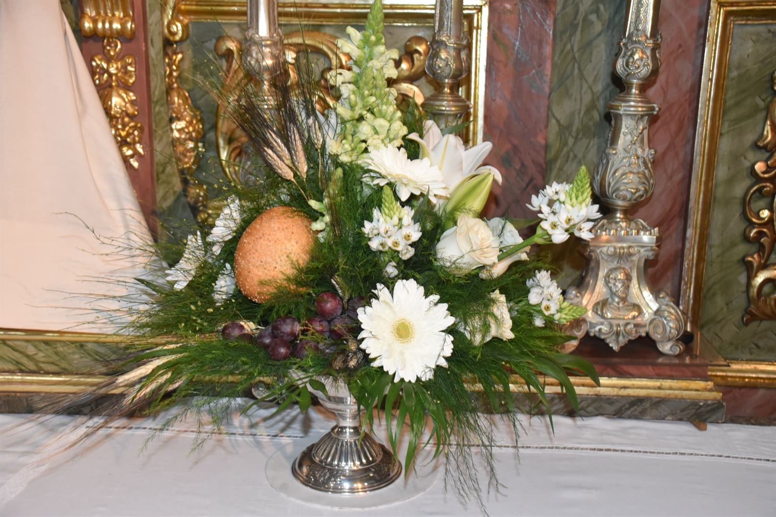 Arreglo floral comunion - Imagen 4