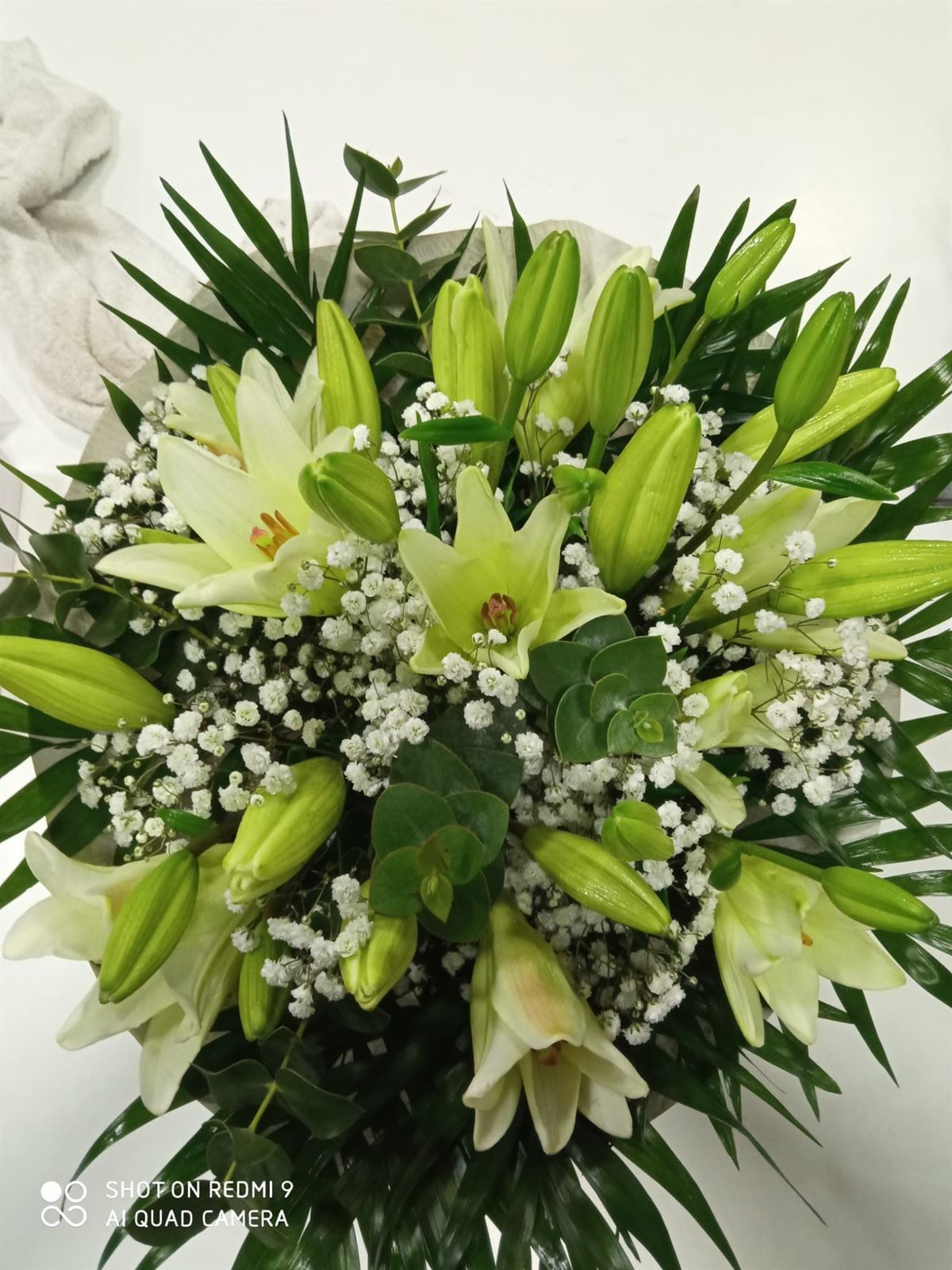 Ramo flores blancas - Imagen 1